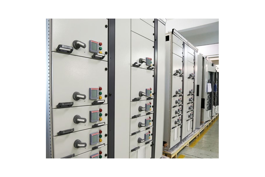 Medium pressure gas insulated switchgear and control equipment